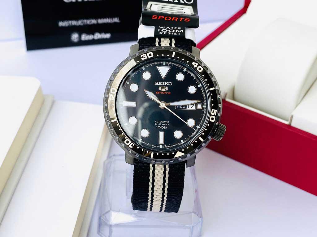 Đồng Hồ Nam Seiko Sports SRPC67K1 Chính Hãng