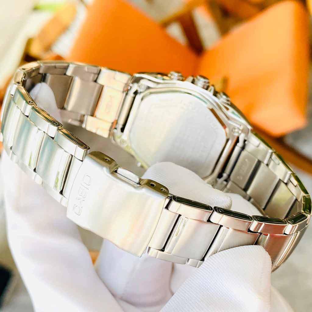 Đồng Hồ Nam Casio Edifice EFA120D-1AV 2