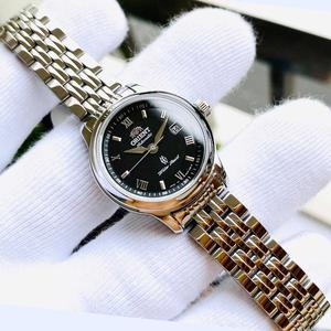 Đồng Hồ Nữ Orient Automatic SNR1P002B0 Chính Hãng 1