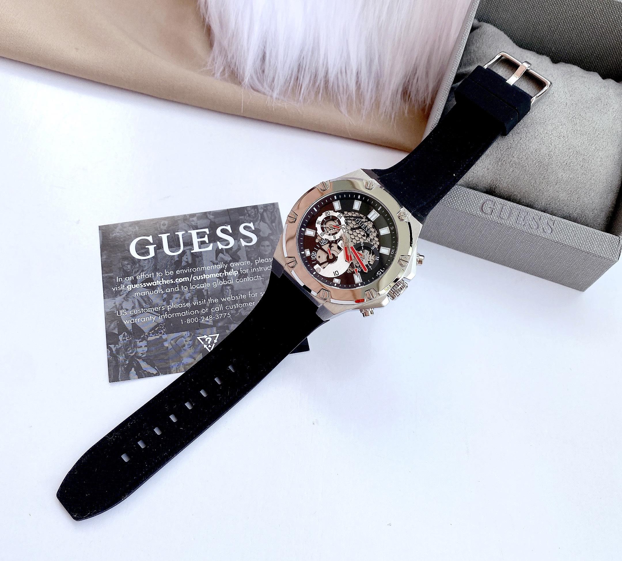 Guess Mens Watch – GW0334G1