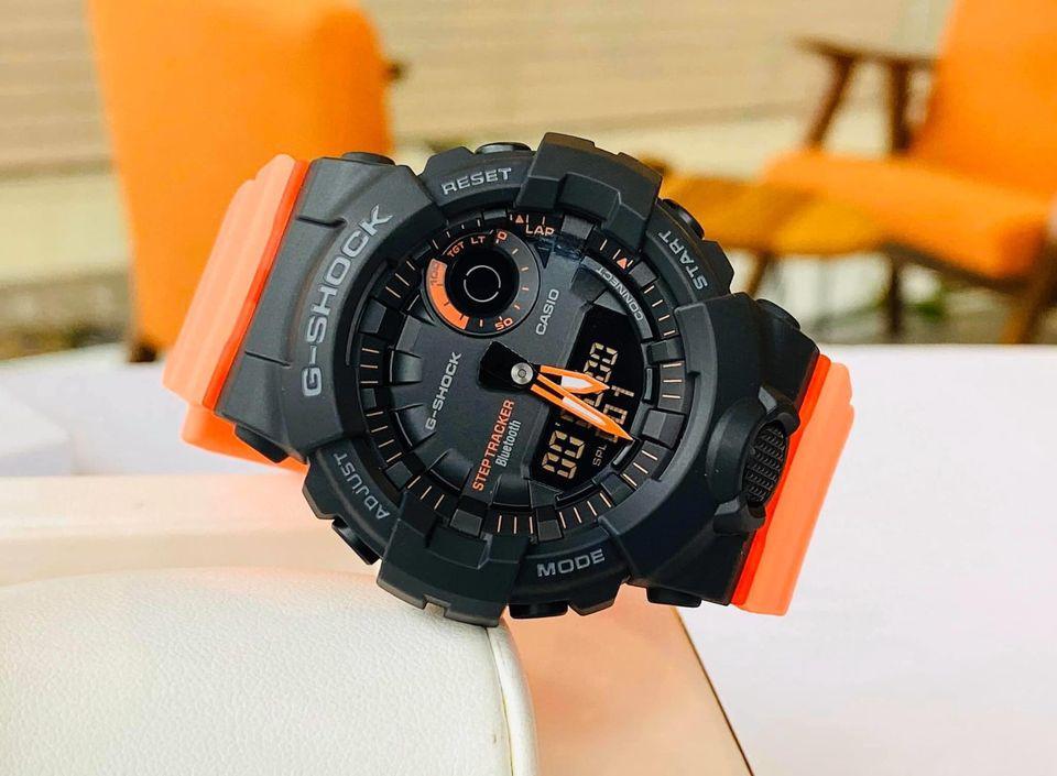 Casio G Shock GMA-B800SC-1A4
