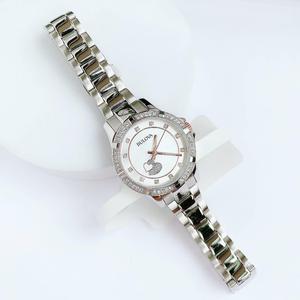 BULOVA 98L232 QUARTZ SWAROVSKI CASE SILVER 