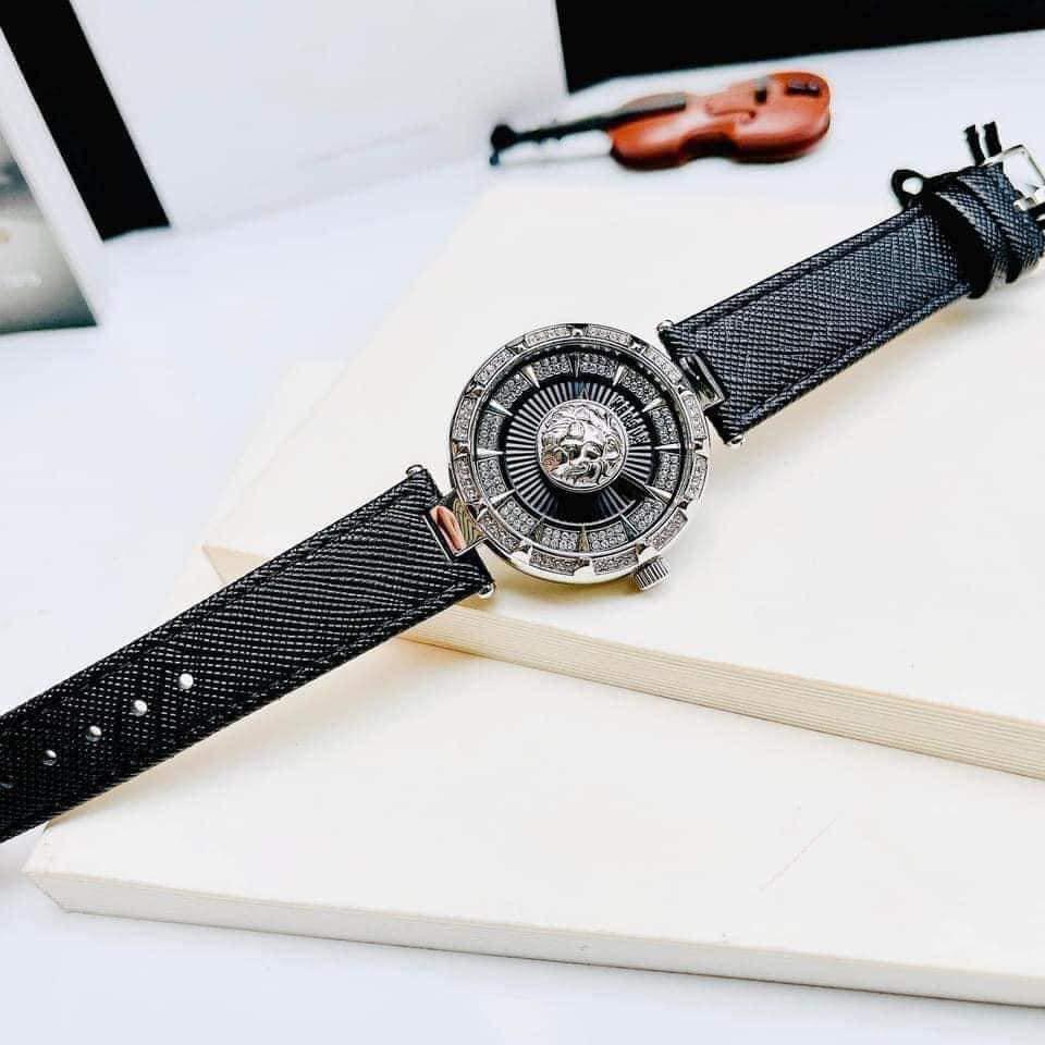 Versusby Versace Sertie Blue Dial Leather VSPQ15621 