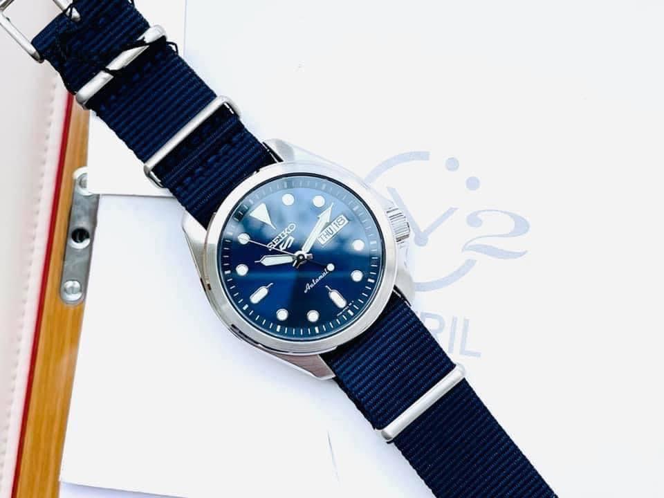 Đồng Hồ Nam Seiko SRPE63K1