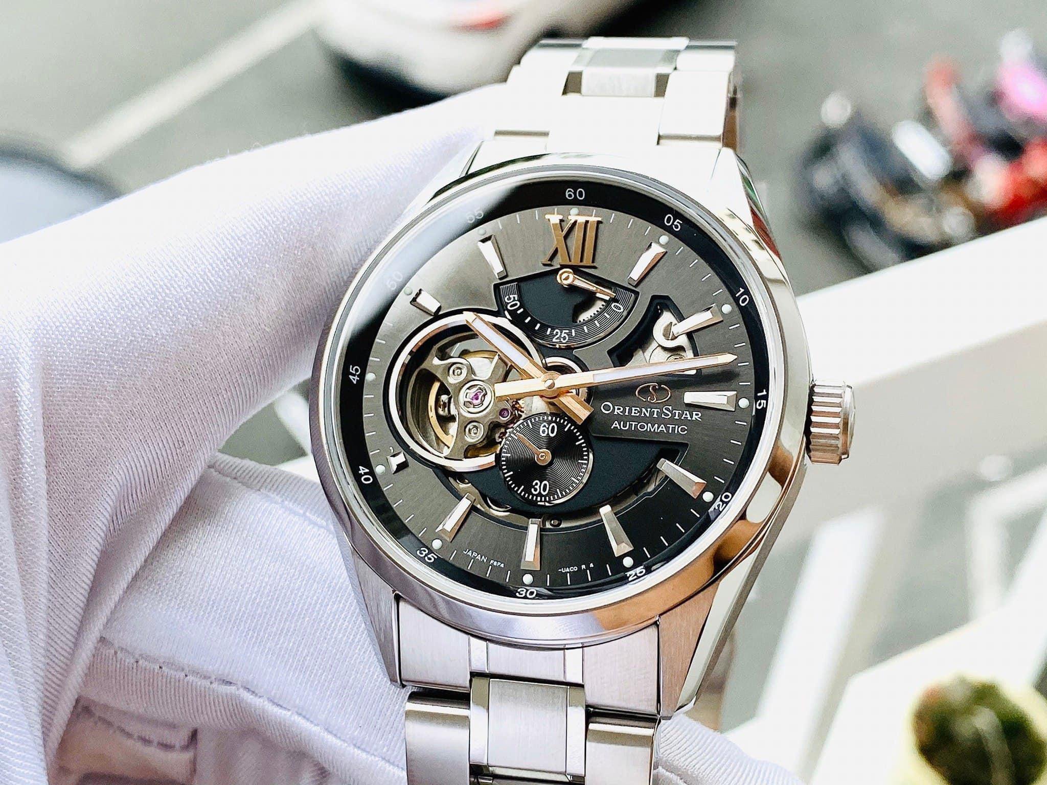 Đồng Hồ Nam ORIENT RE-AV0004N00B