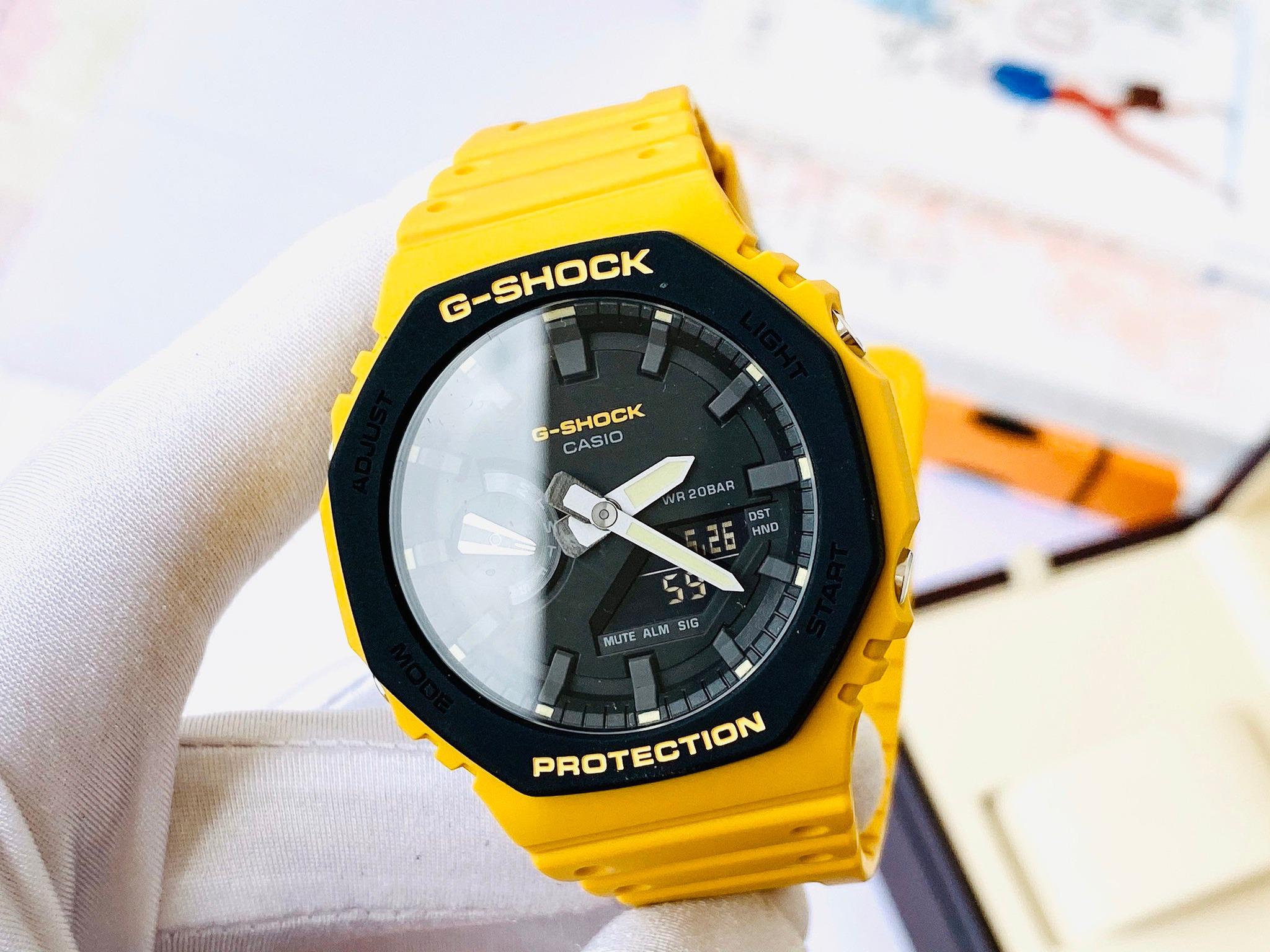 Đồng Hồ Nam Casio G-SHOCK GA-2110SU-9A 