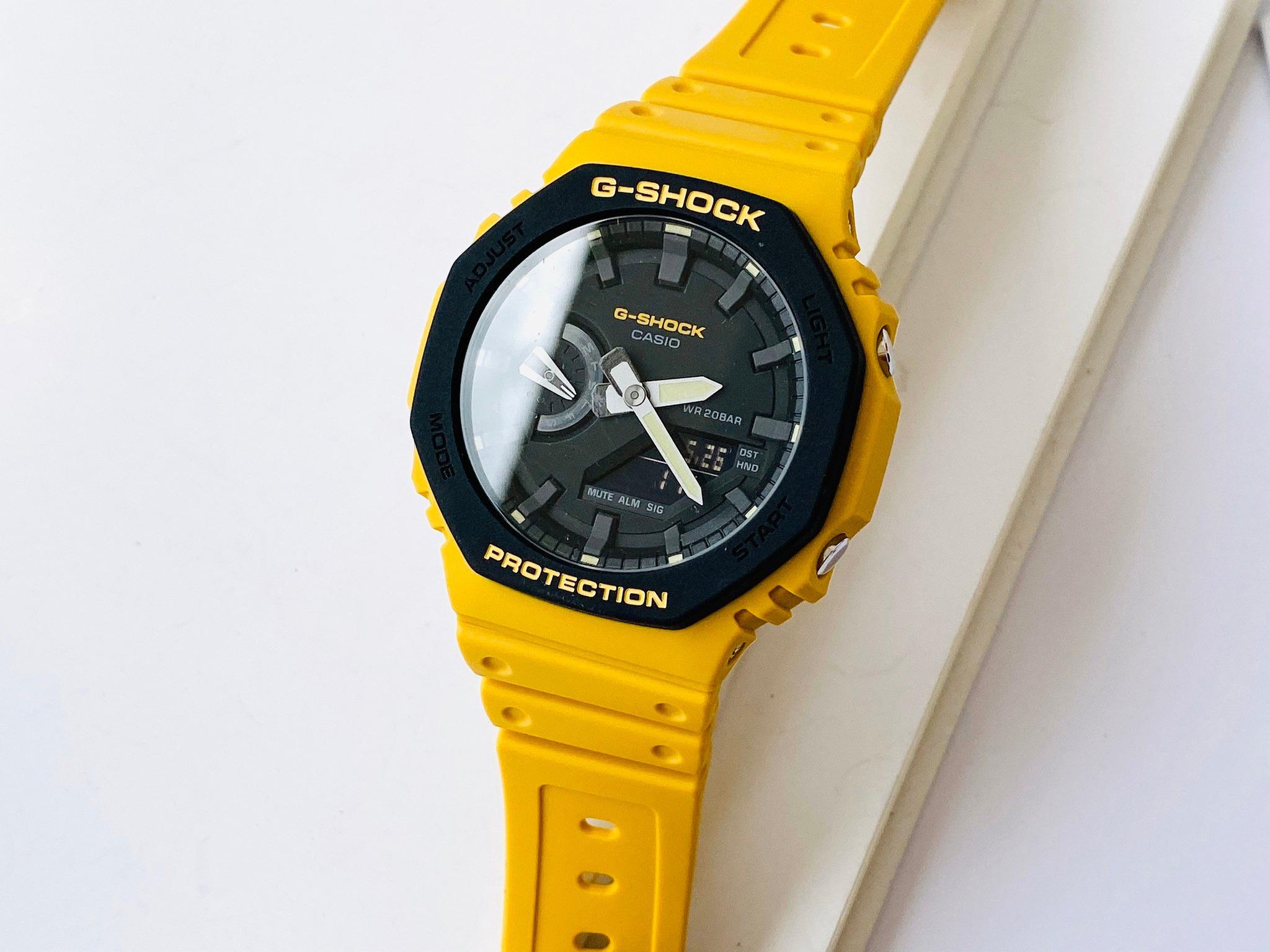 Đồng Hồ Nam Casio G-SHOCK GA-2110SU-9A 