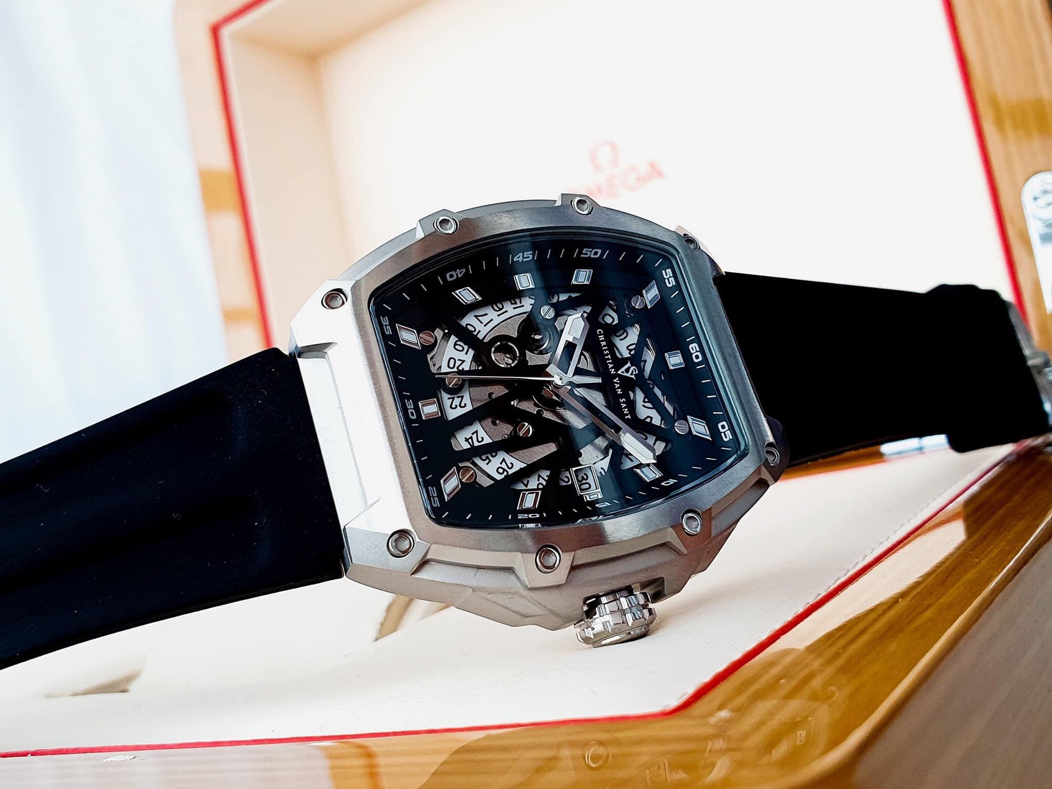 Đồng Hồ Nam Christian Van Sant CV6190