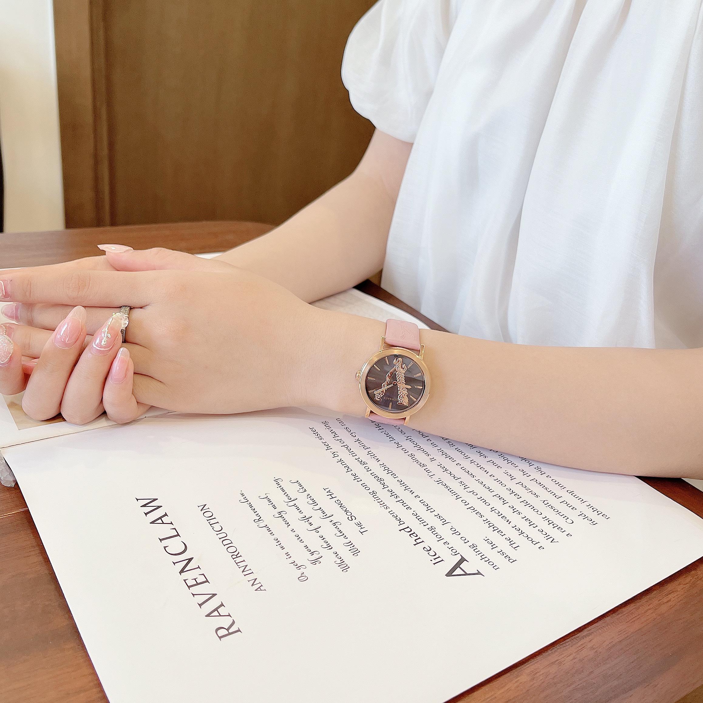 Đồng Hồ Nữ Versus VEHC00319