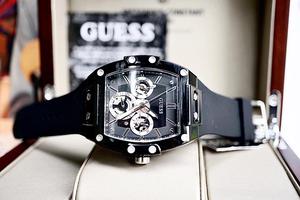 Đồng Hồ Nam Guess GW0203G3