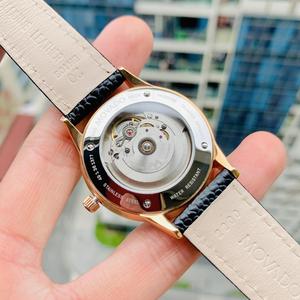 Đồng Hồ Nam Movado 0607062