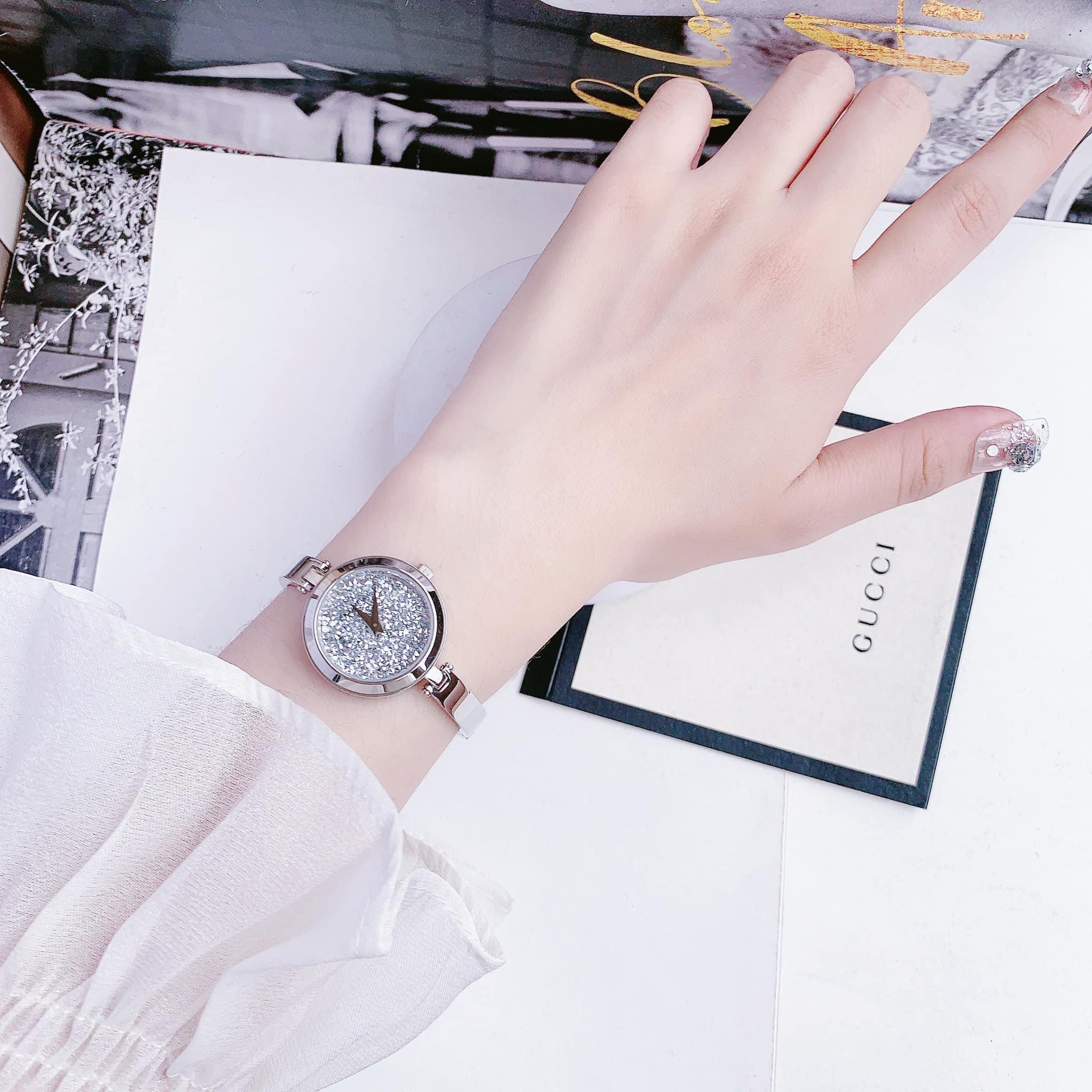 Đồng Hồ Nữ Bulova 43L211