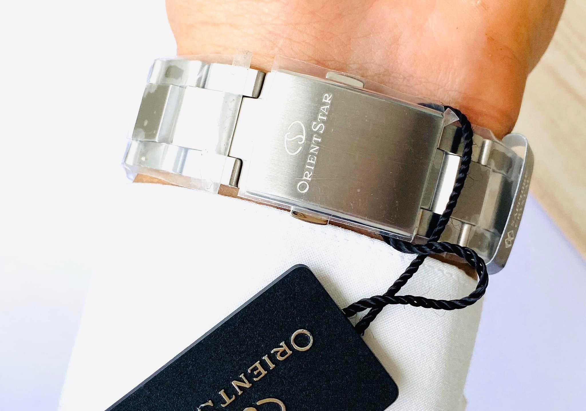 Đồng Hồ Nam Orient RE-AU0404N00B