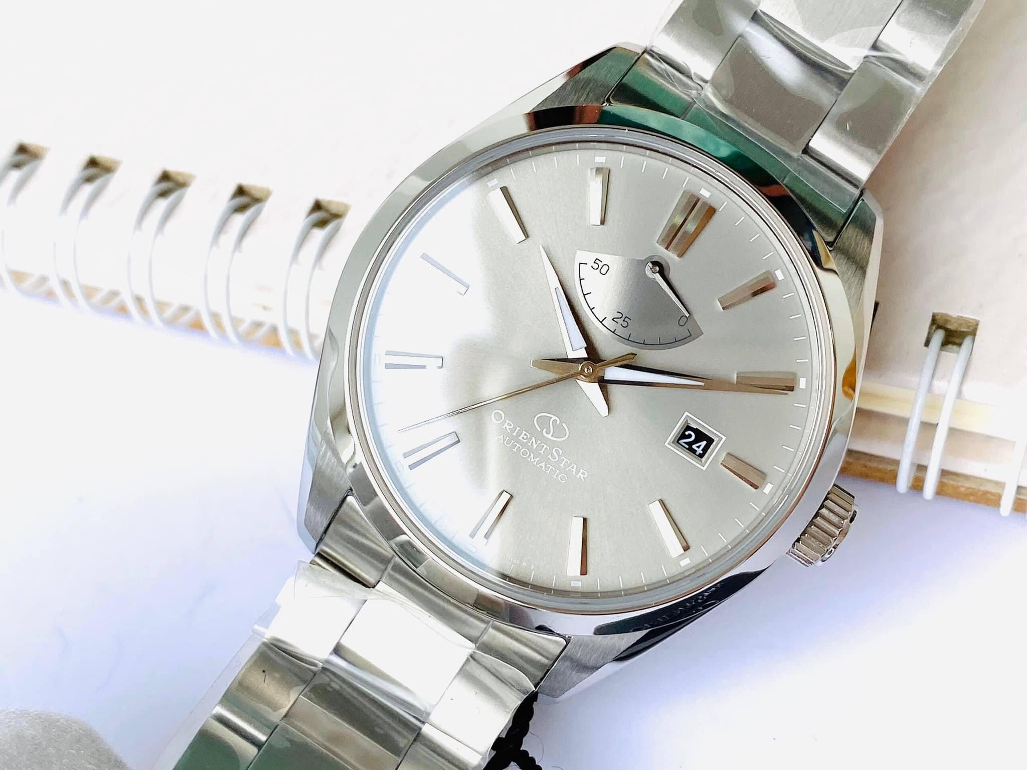 Đồng Hồ Nam Orient RE-AU0404N00B