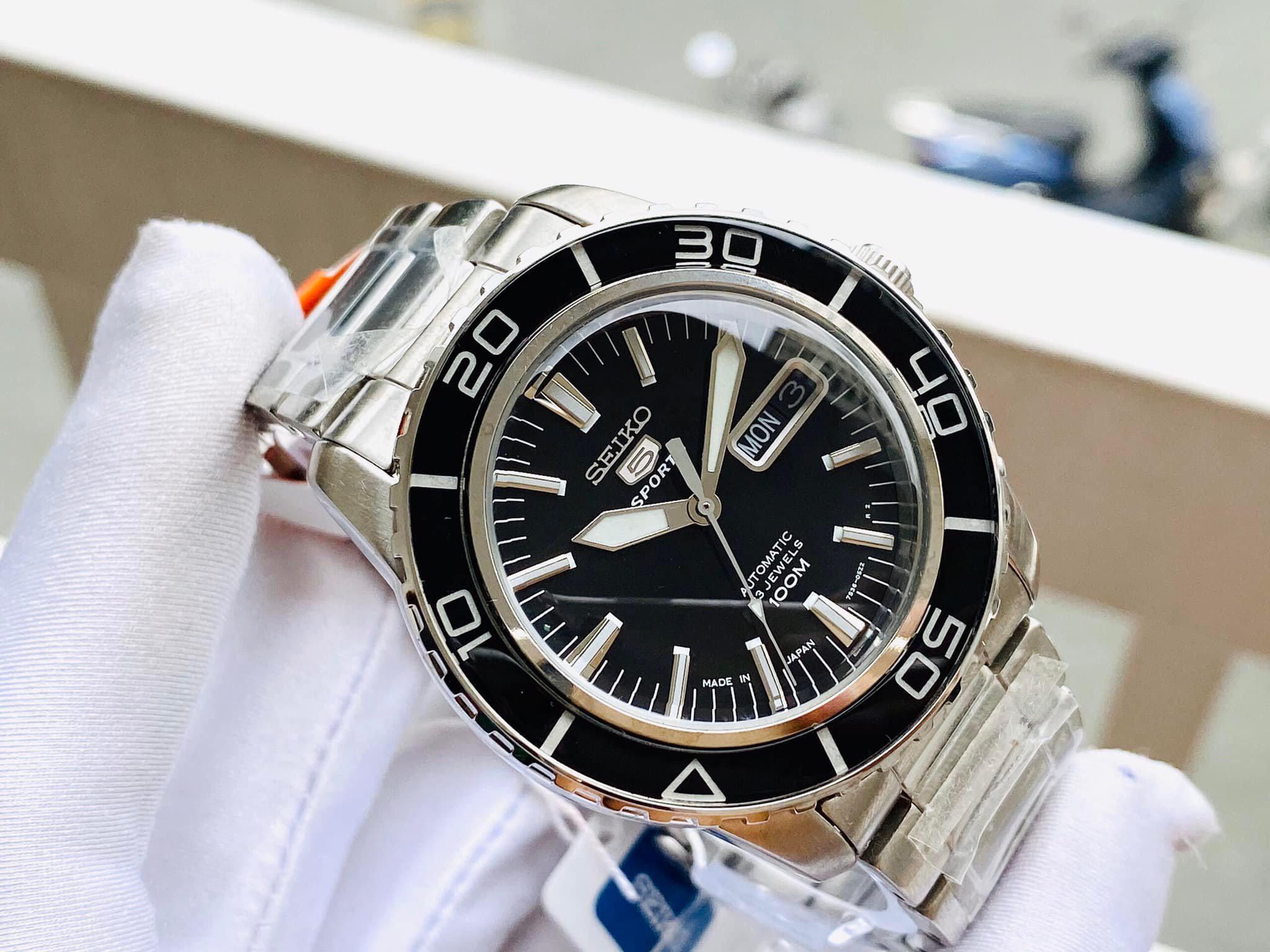 Đồng Hồ Nam Seiko SNZH55J1