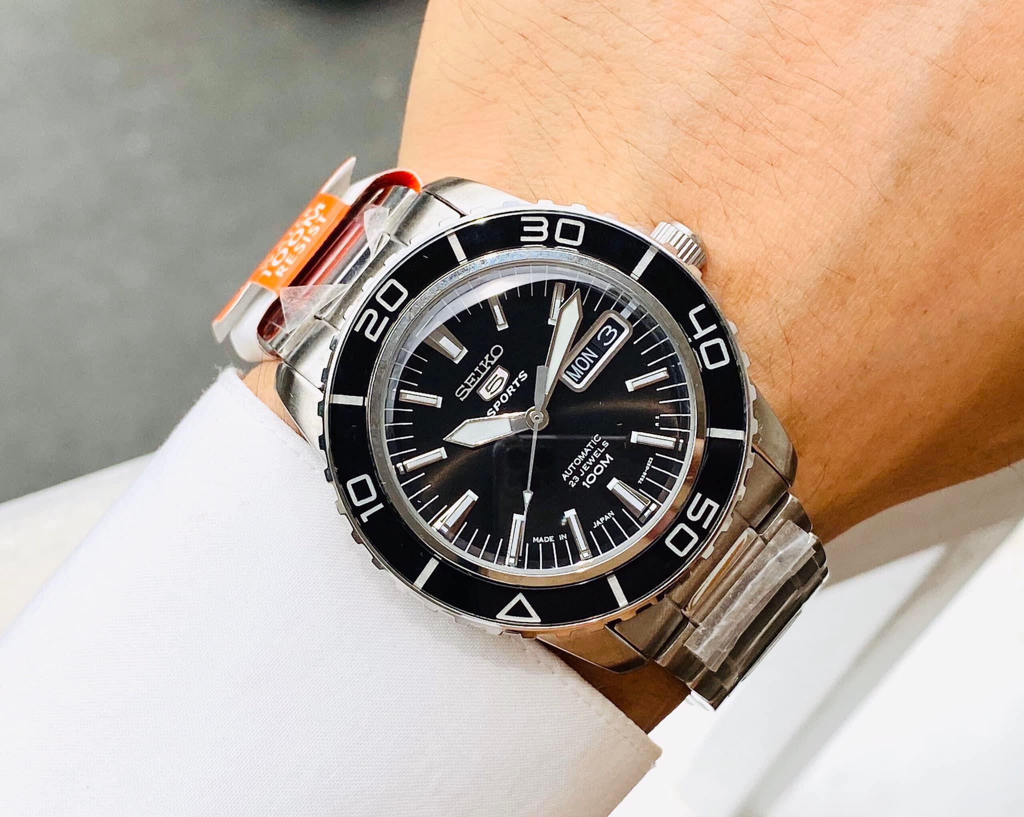 Đồng Hồ Nam Seiko SNZH55J1