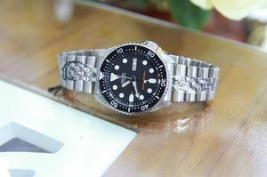 Đồng Hồ Nam Seiko SKX007K2