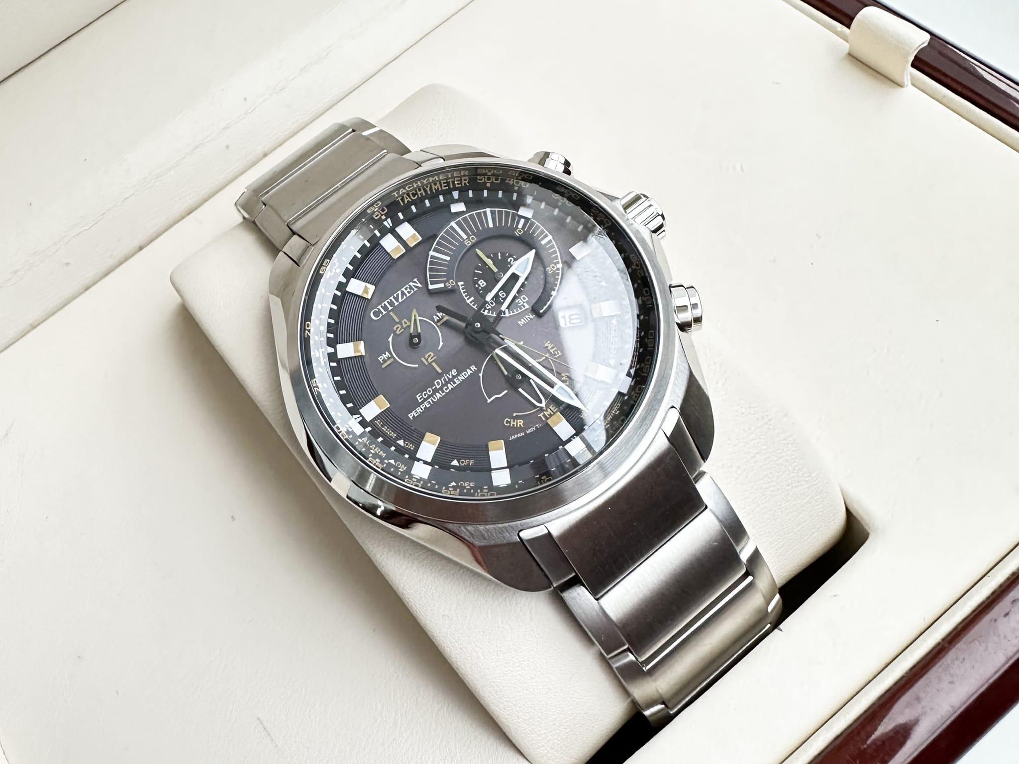 Đồng Hồ Nam Citizen BL5600-53E