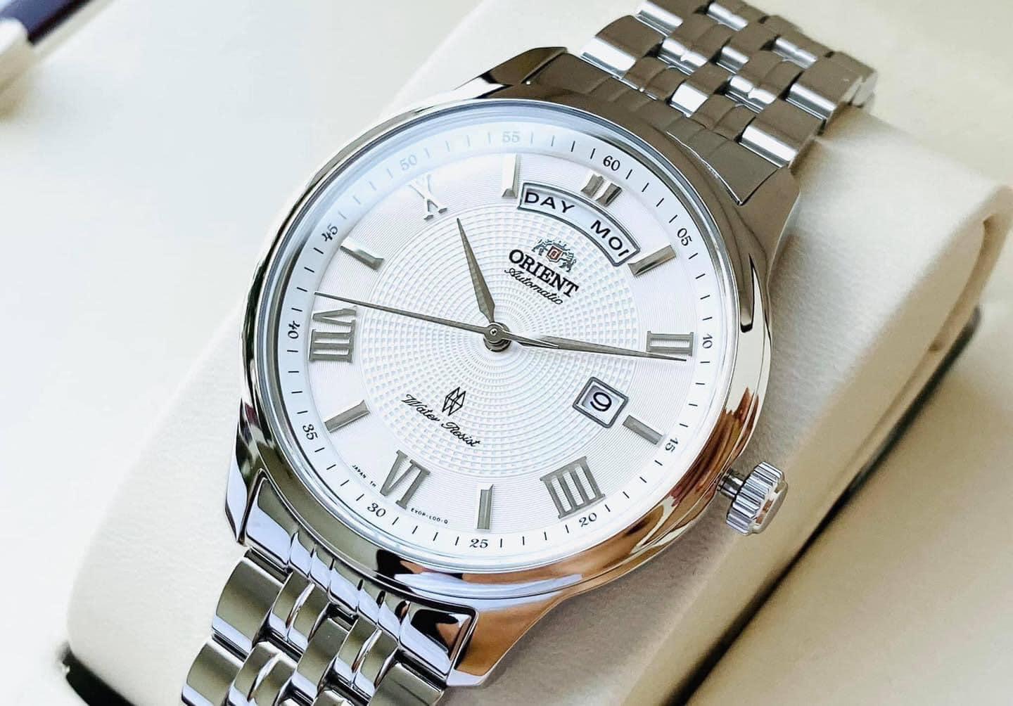 Đồng Hồ Nam Orient SEV0P002WH