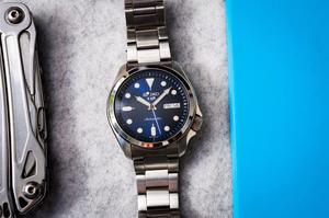 Đồng Hồ Nam Seiko 5 Sport SRPE53K1