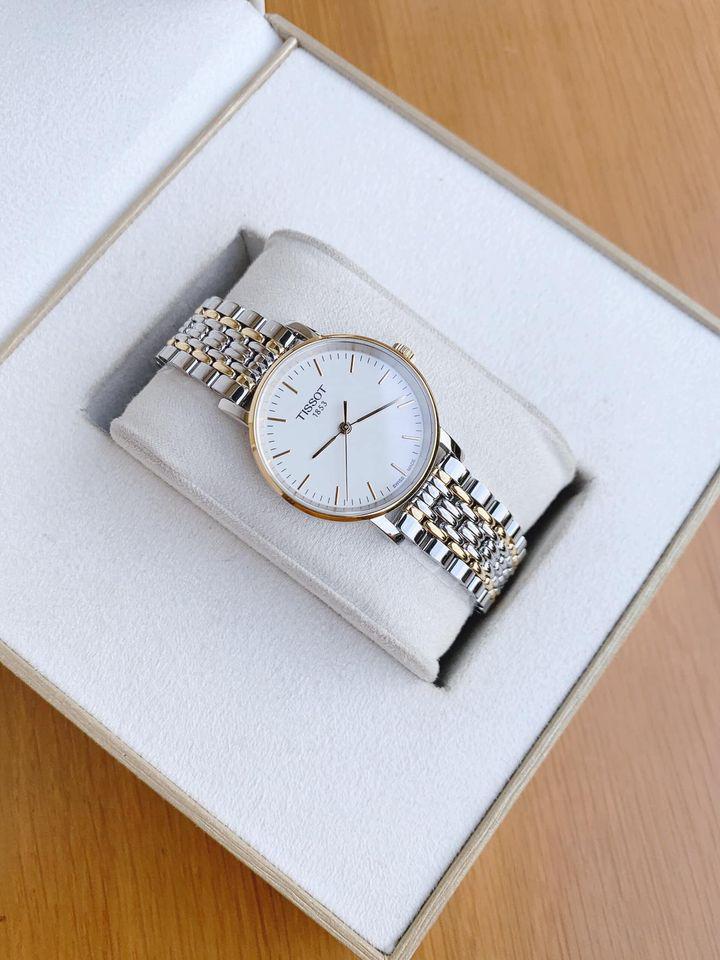 Đồng Hồ Nữ Tissot T109.210.22.031.00
