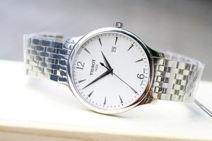 Đồng Hồ Nam Tissot T063.610.11.037.00