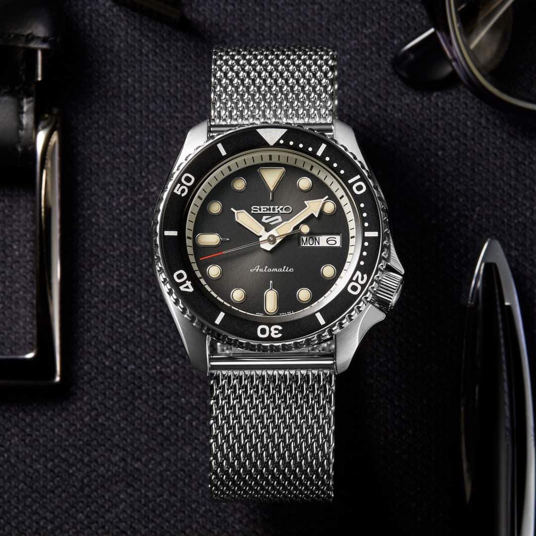 Đồng Hồ Nam Seiko 5 Sports SRPD75K1