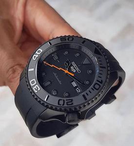 Đồng Hồ Nam Seiko 5 Sports SRPD79K1