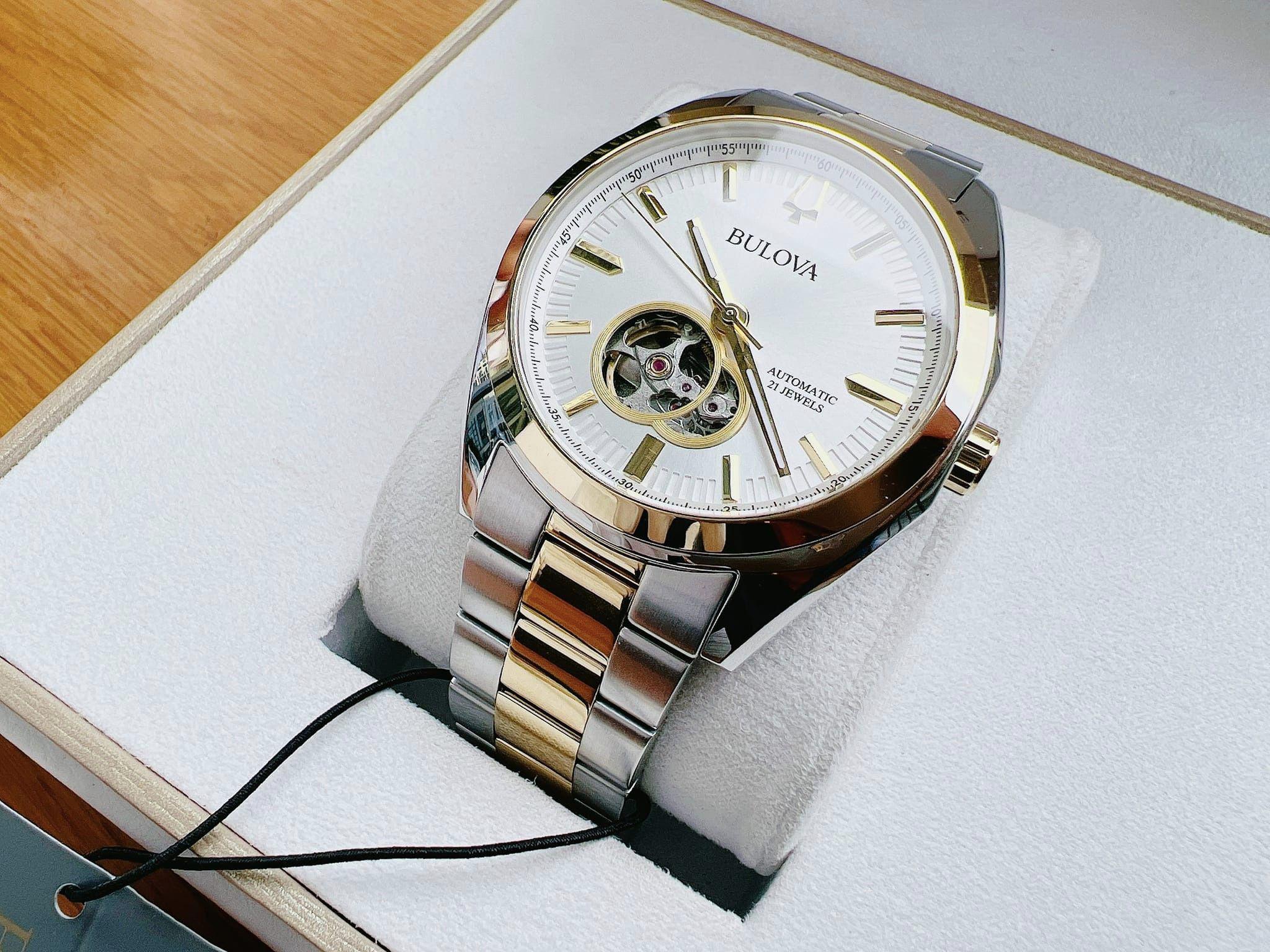 Đồng Hồ Nam Bulova 98A284