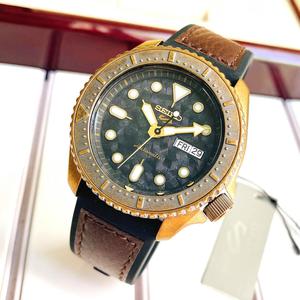 Đồng Hồ Nam Seiko SRPE80K1