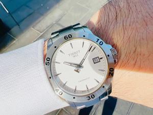 Đồng Hồ Nam Tissot V8 Automatic Silver Dial T106.407.11.031.01 