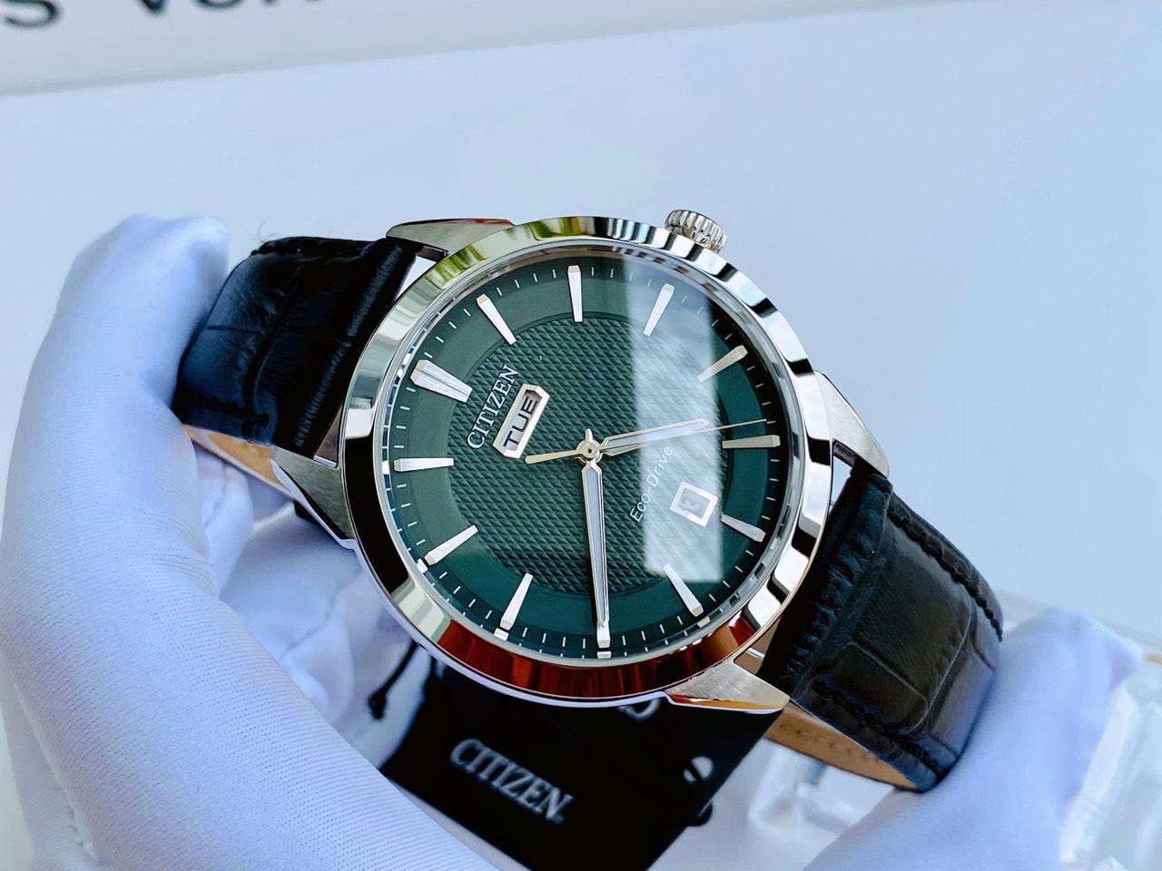 Đồng Hồ Nam Citizen Eco-Drive Corso Green Dial AW0090-02X Chính Hãng