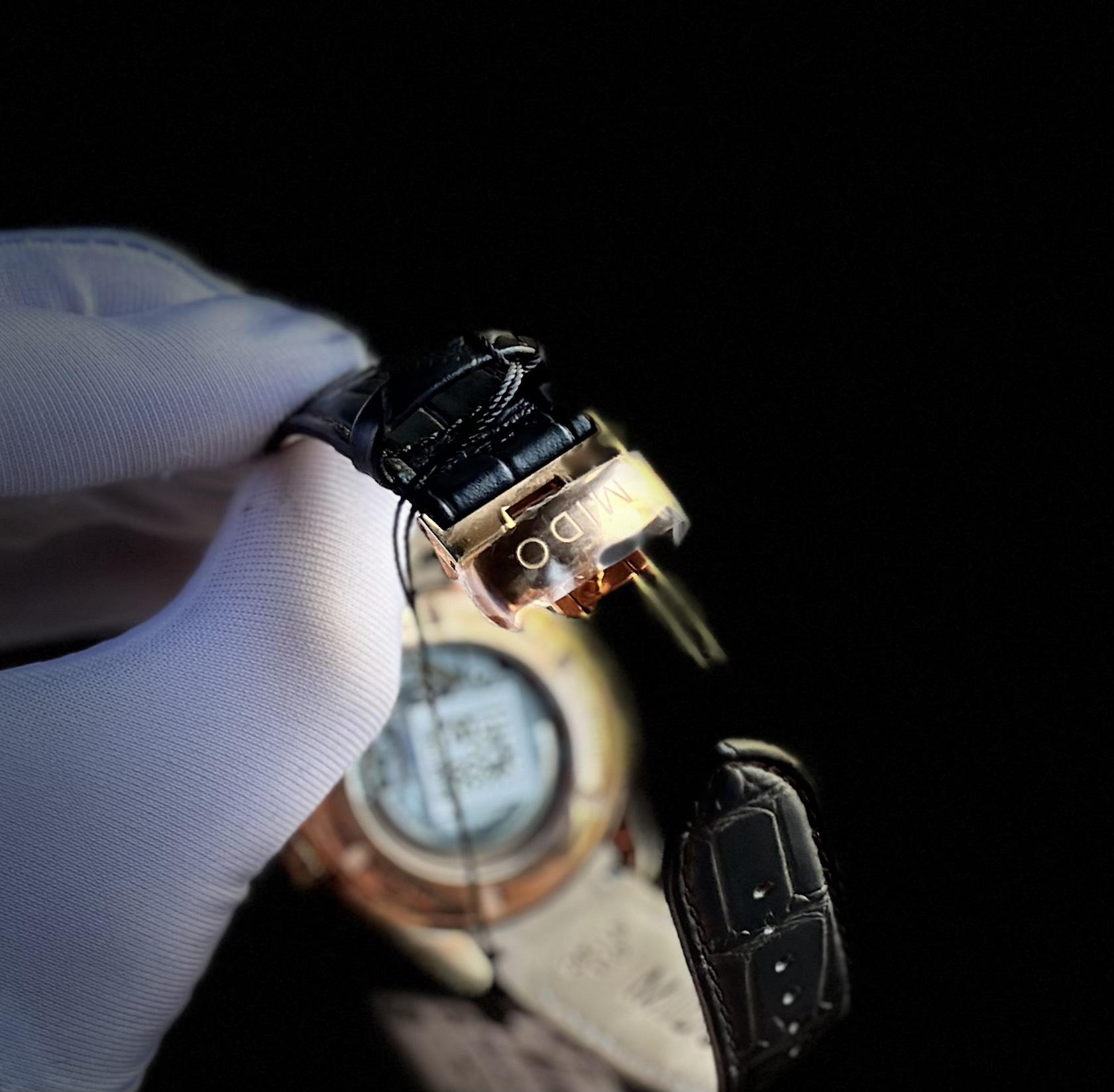 Đồng Hồ Nam Mido Belluna Small Second M024.428.36.031.00