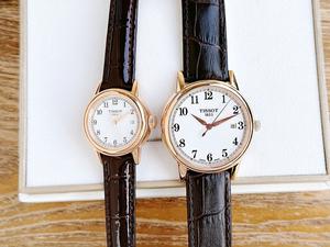 Đồng Hồ Đôi TISSOT CARSON T085.410.36.012.00 - T085.210.36.012.00