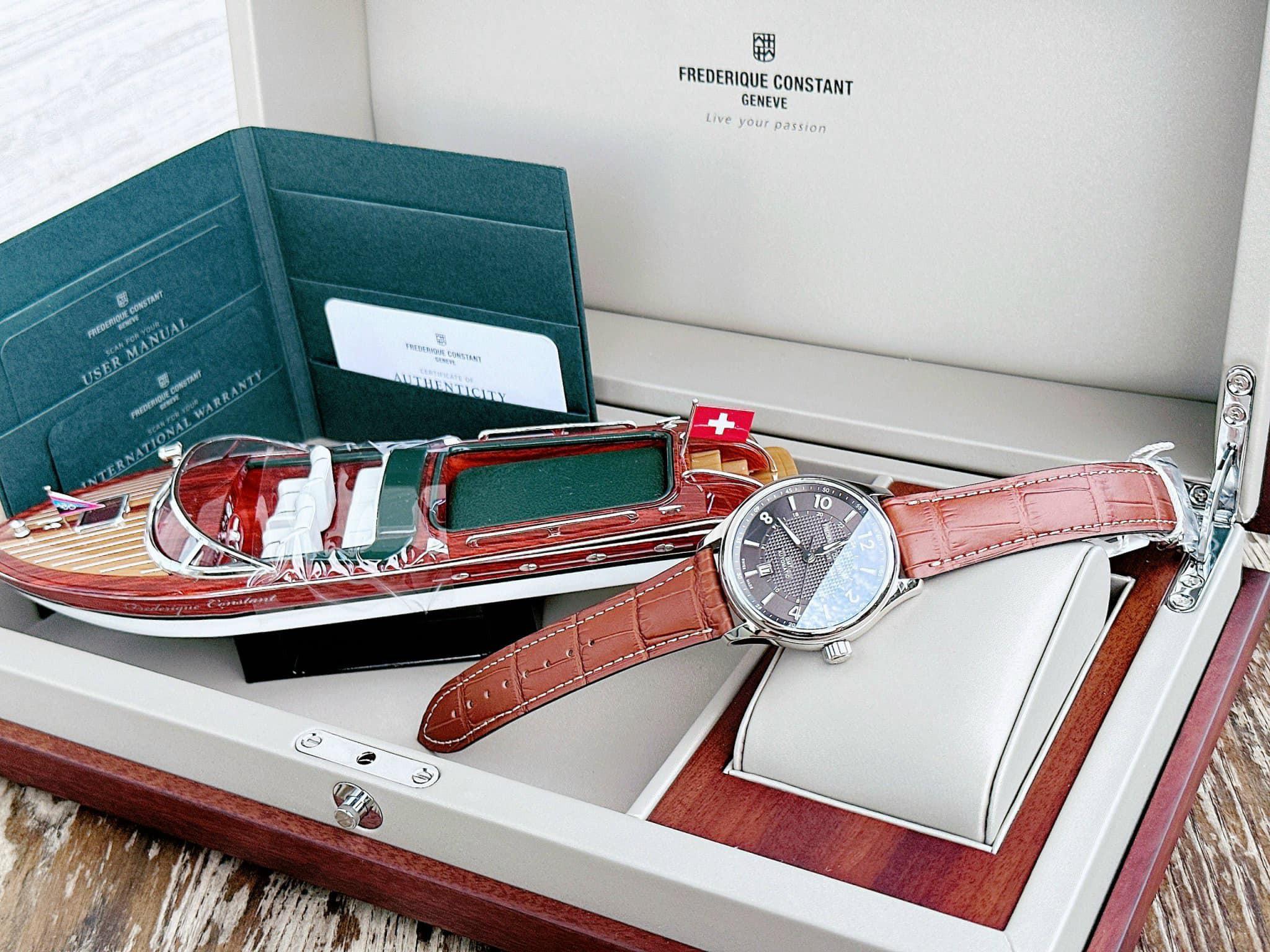 Đồng Hồ Nam Frederique Constant Runabout FC-350RMG5B6