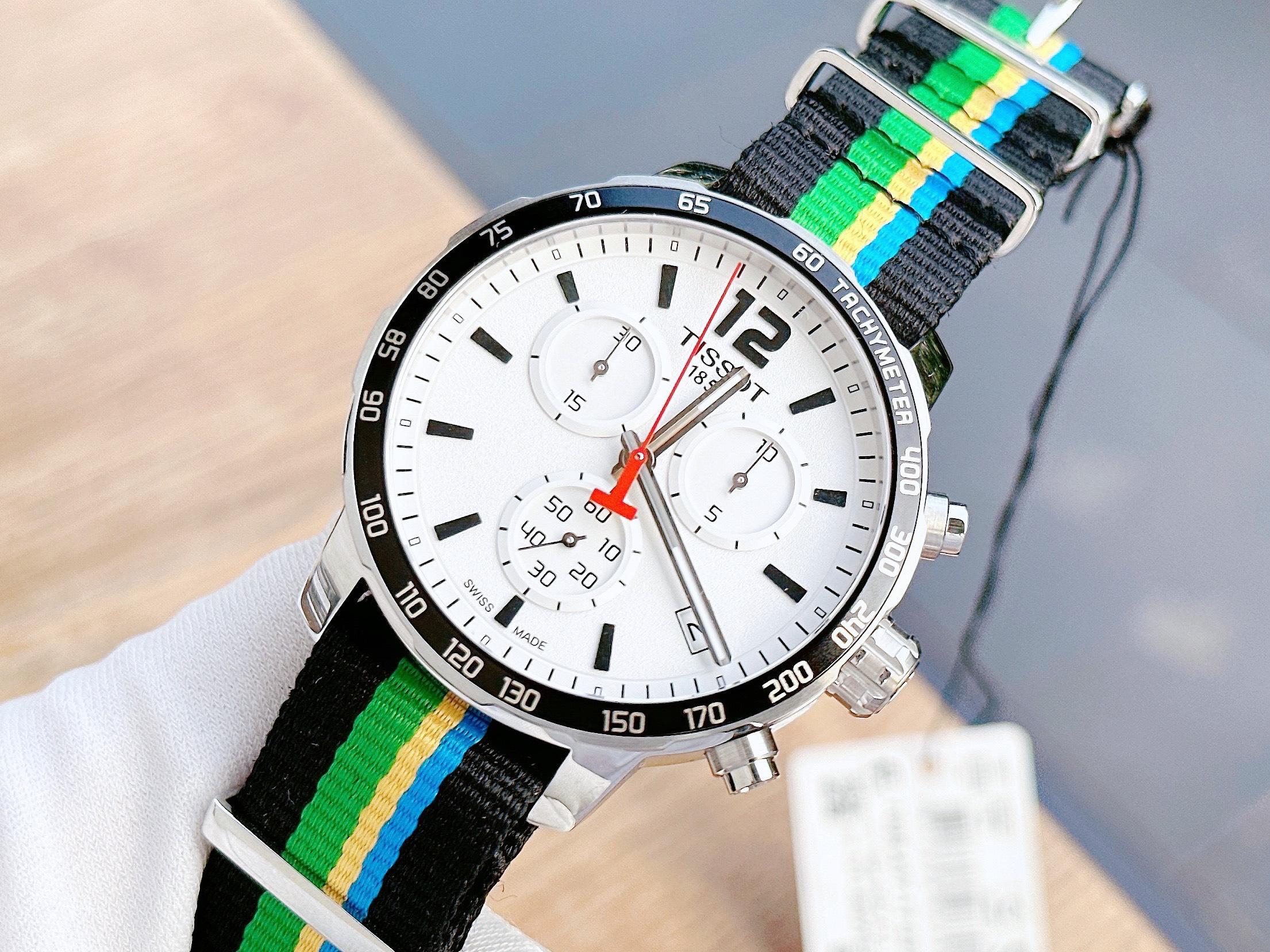 Đồng Hồ Nam Tissot T095.417.17.037.02 