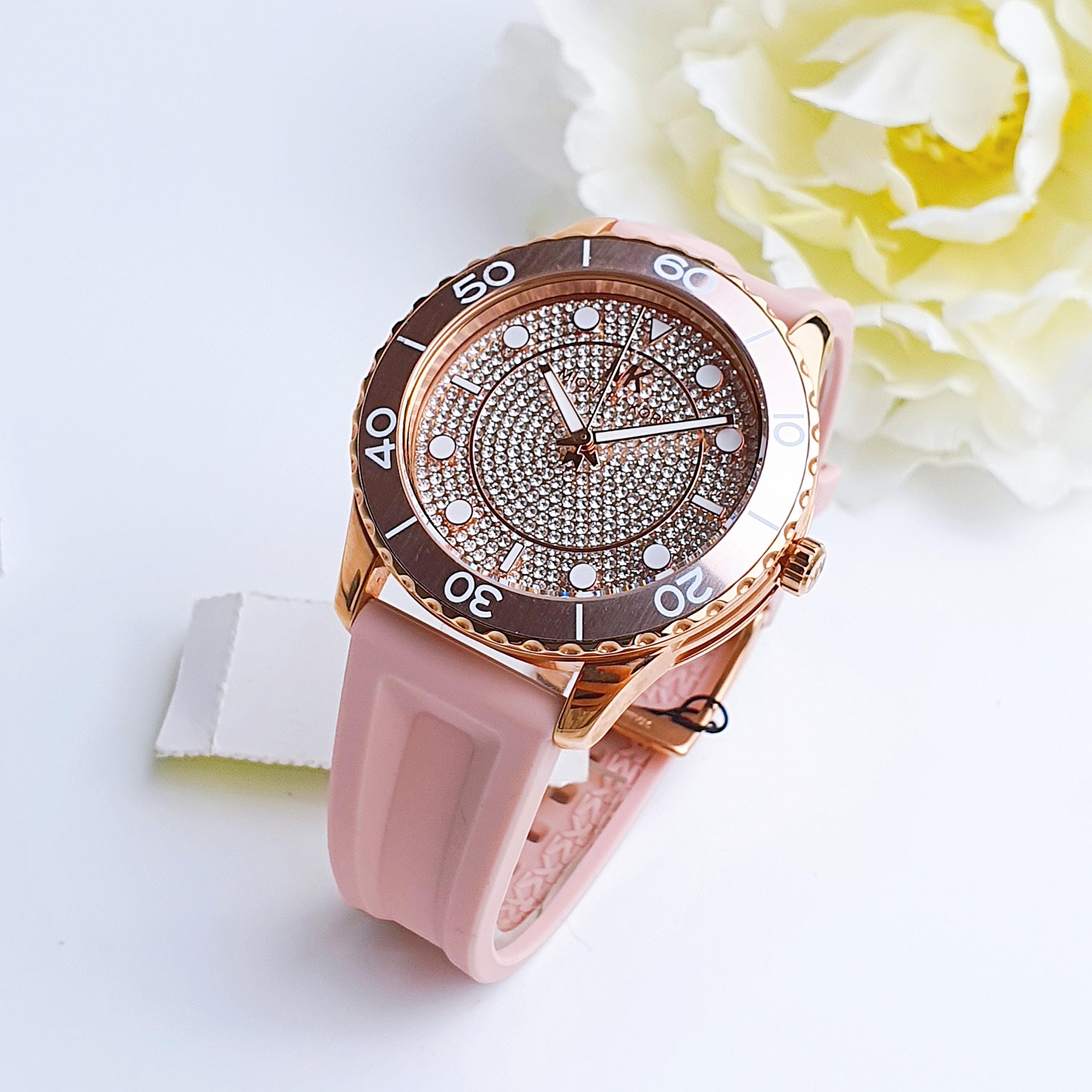 Đồng Hồ Nữ Michael Kors Runway MK6854