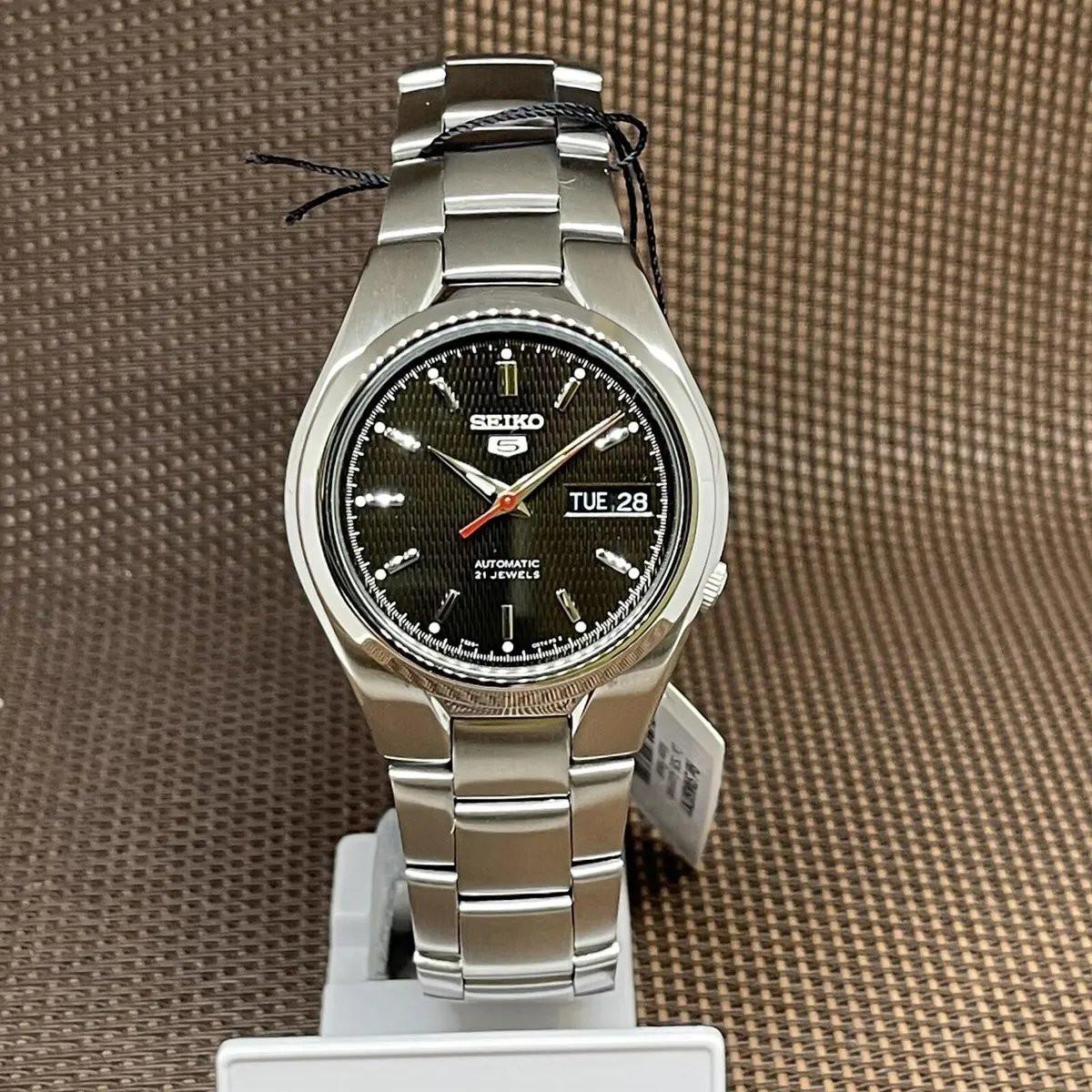 Đồng Hồ Nam Seiko SNK605K1