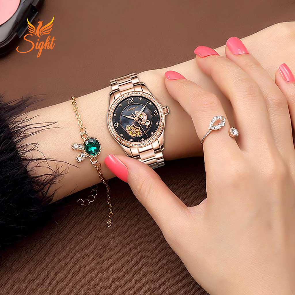 Đồng hồ Carnival - Thiết kế Cổ điển và Sang Trọng