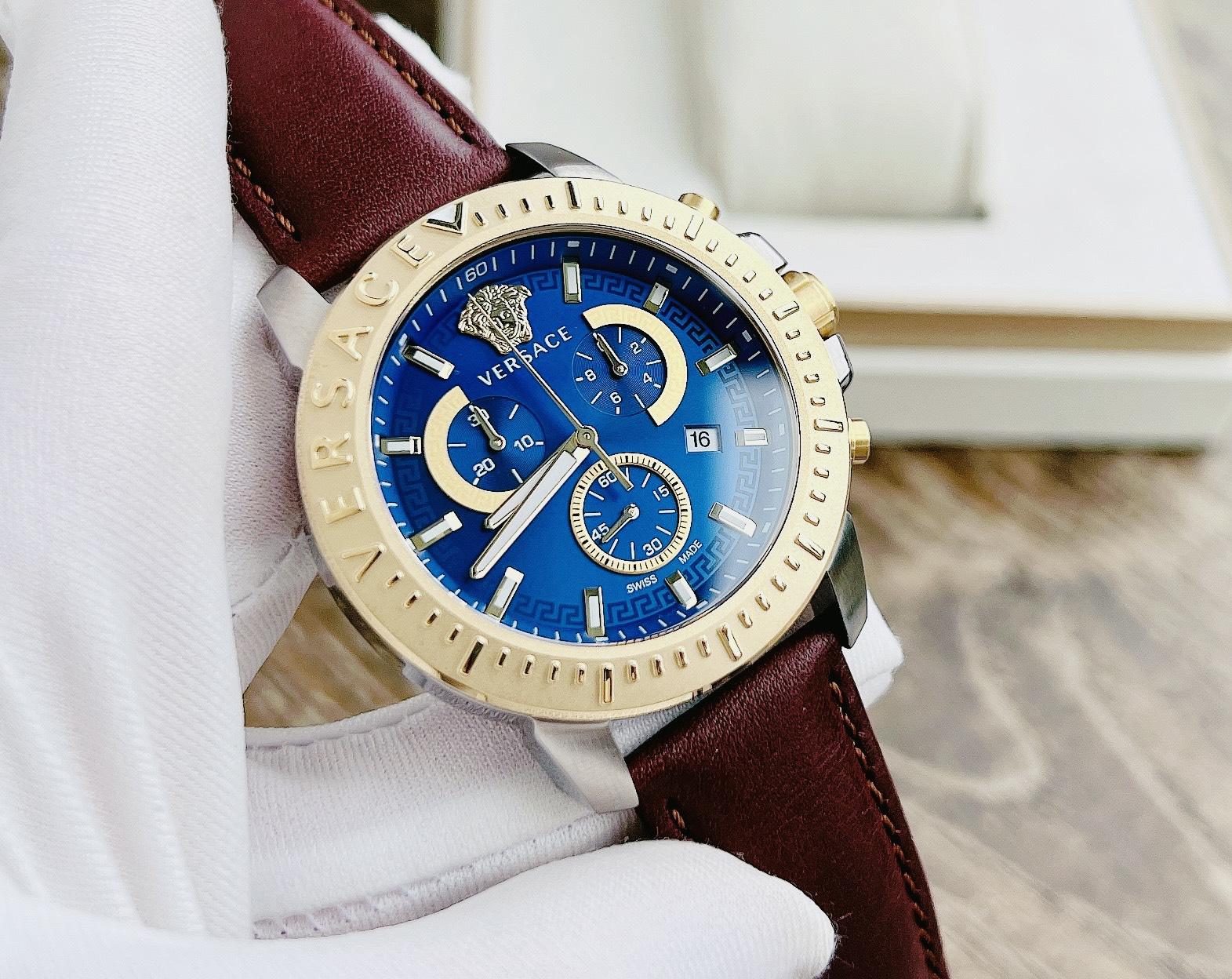 Đồng Hồ Nam Versace Chronograph VE2E00221