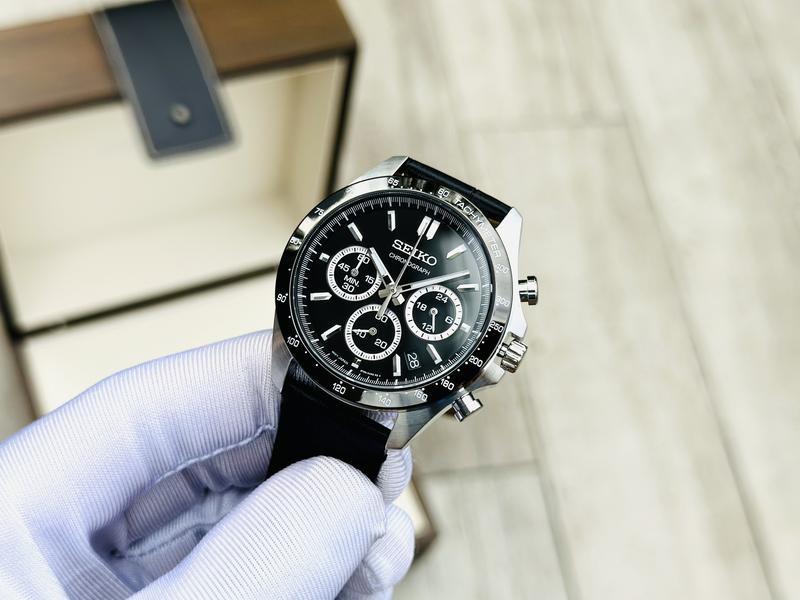 Đồng Hồ Nam Seiko Spirit Chronograph SBTR021