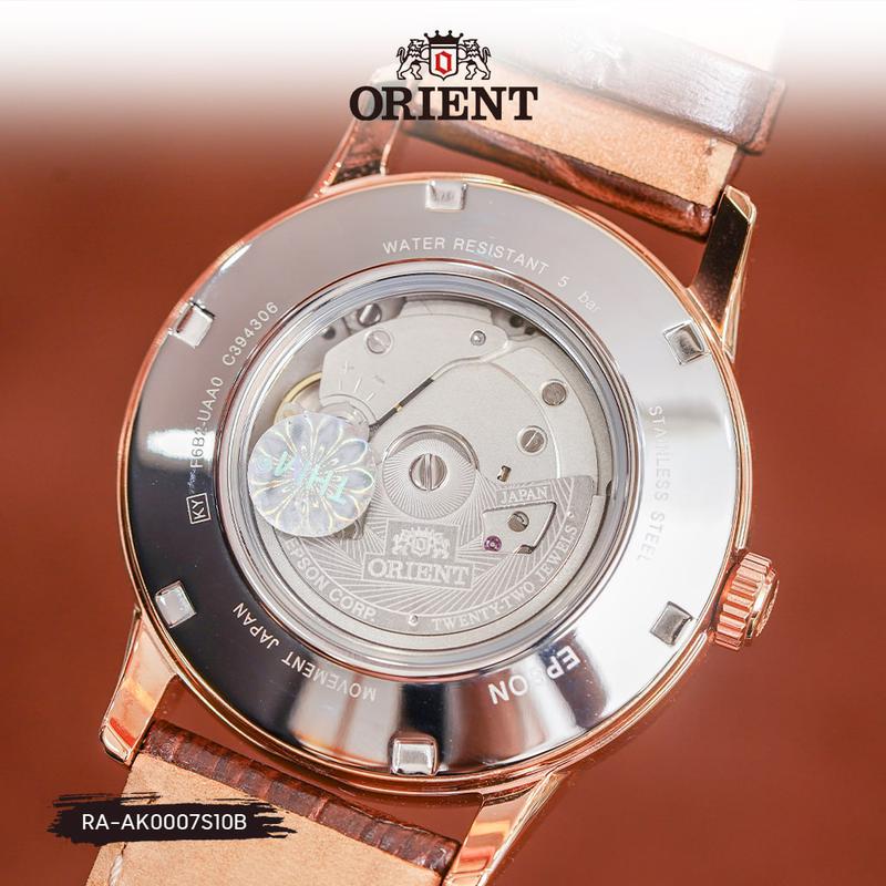 Orient Sun & Moon: Cuộc Chiến Giữa Cổ Điển RA-AK0007S10B và Hiện Đại RA-AS0007S10B