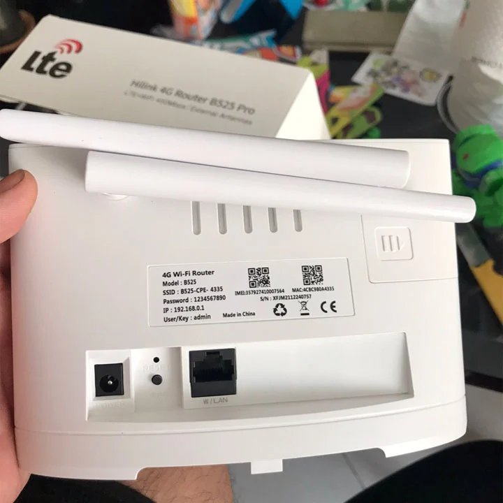 Bộ Phát Wifi 4G Lte CPE B525 Cat4 tốc độ 300mpbs