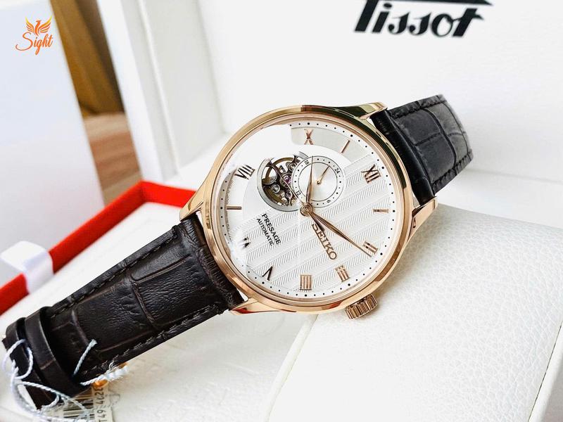 Đồng Hồ Nam Seiko Presage Open Heart Leather SARY154